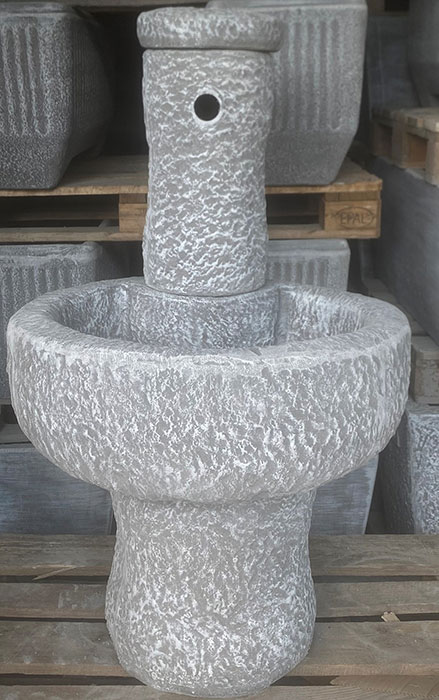 BETONSKI UMIVALNIK OKROGEL