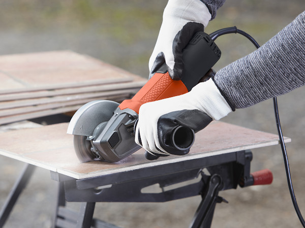 BLACK DECKER BEG110 KOTNA BRUSILKA 750W 115mm TOPDOM1