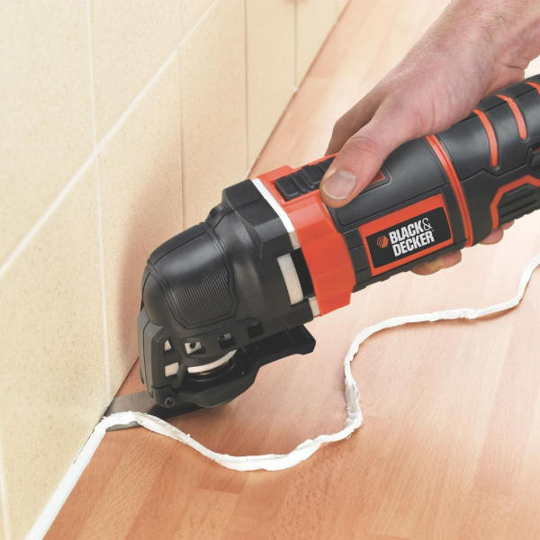 MULTIFUNKCIJSKO ORODJE MT300KA BLACK DECKER TOPDOM4