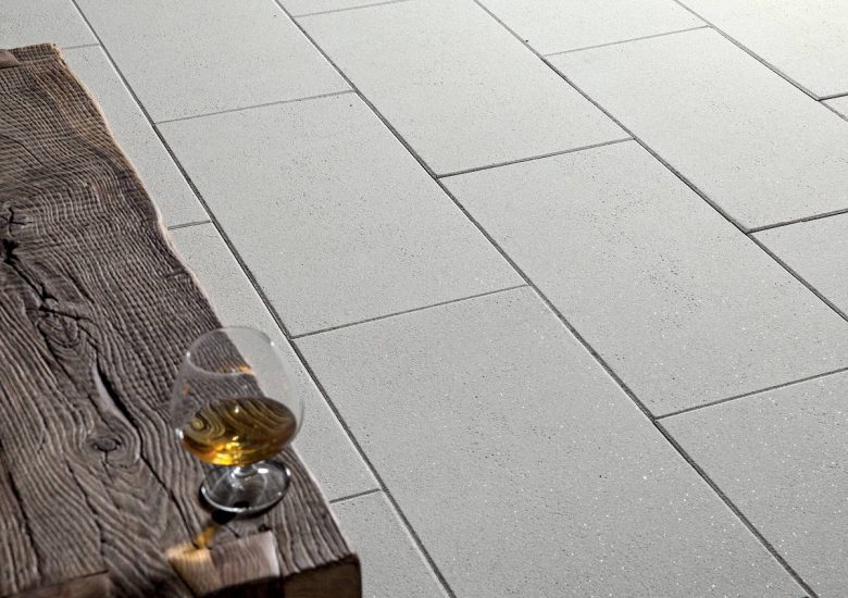 PLOSCA TITAN BELA TOPDOM 2