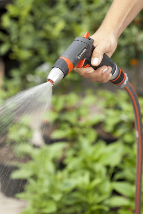 PREMIUM BRIZGALKA GARDENA OBNOVA 2
