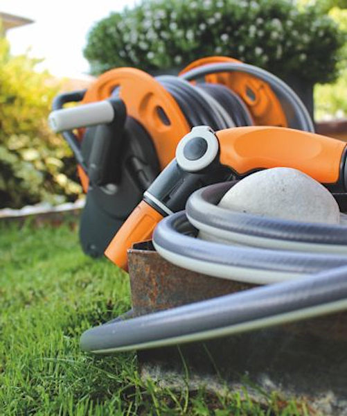 ZALIVALNA PISTOLA Z MEHKIM OPRIJEMOM GF GARDEN TOPDOM1