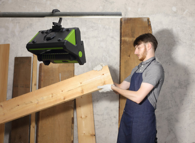 prenosni aku led reflektor y light topdom 5