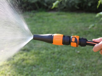 univerzalni nastavek za zalivalno cev aquastop gf garden topdom 2