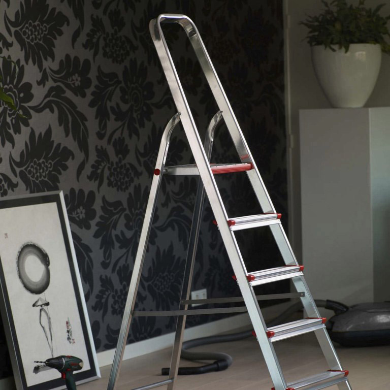 Lestve in odri E OBNOVA